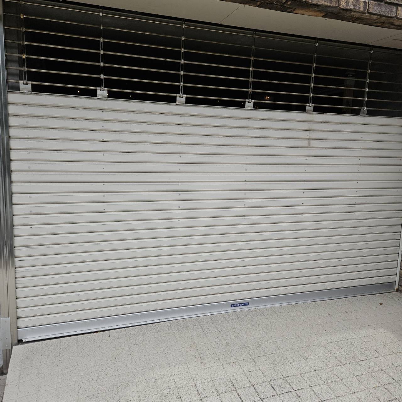 シャッター画像