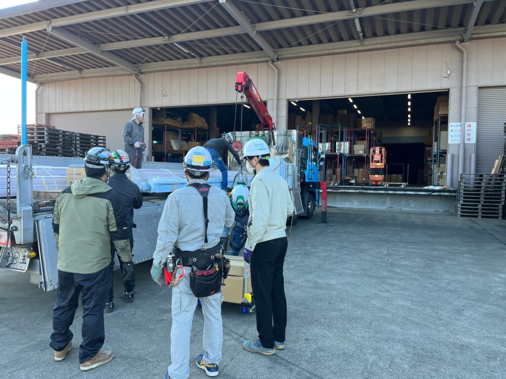 スラット交換作業の修理事例