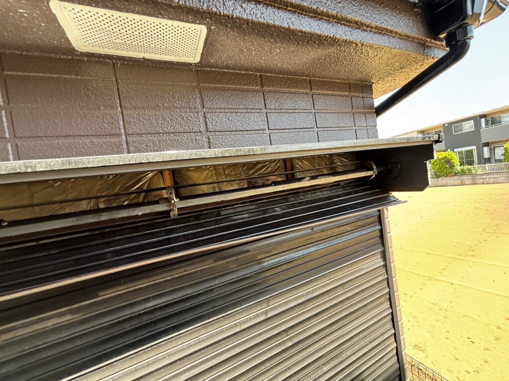 スラットとシャフトの交換の修理事例