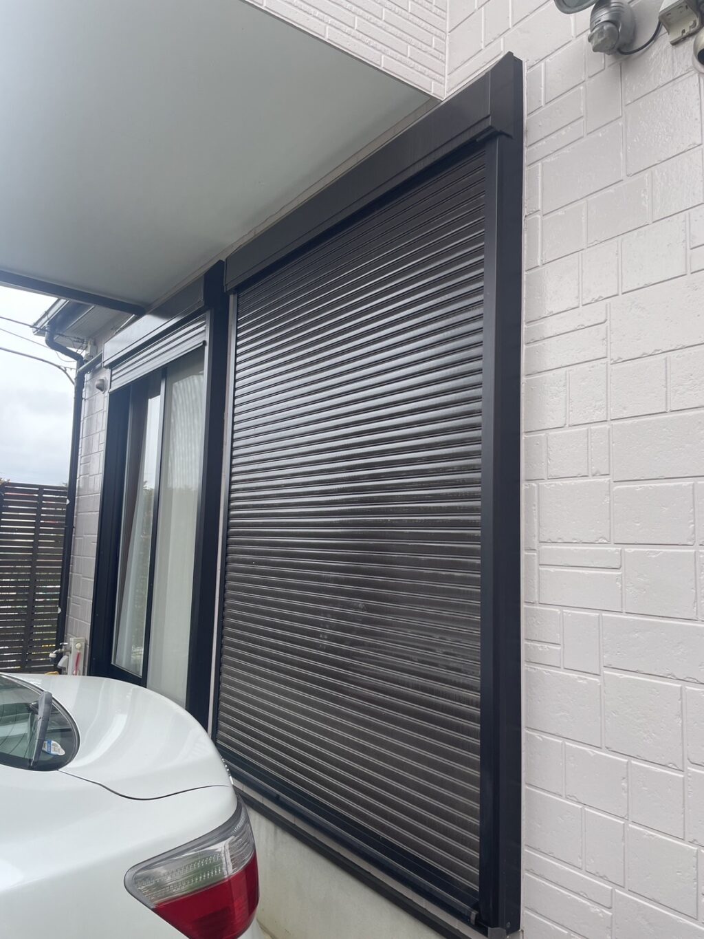 トステム製電動シャッター開閉機交換の修理事例