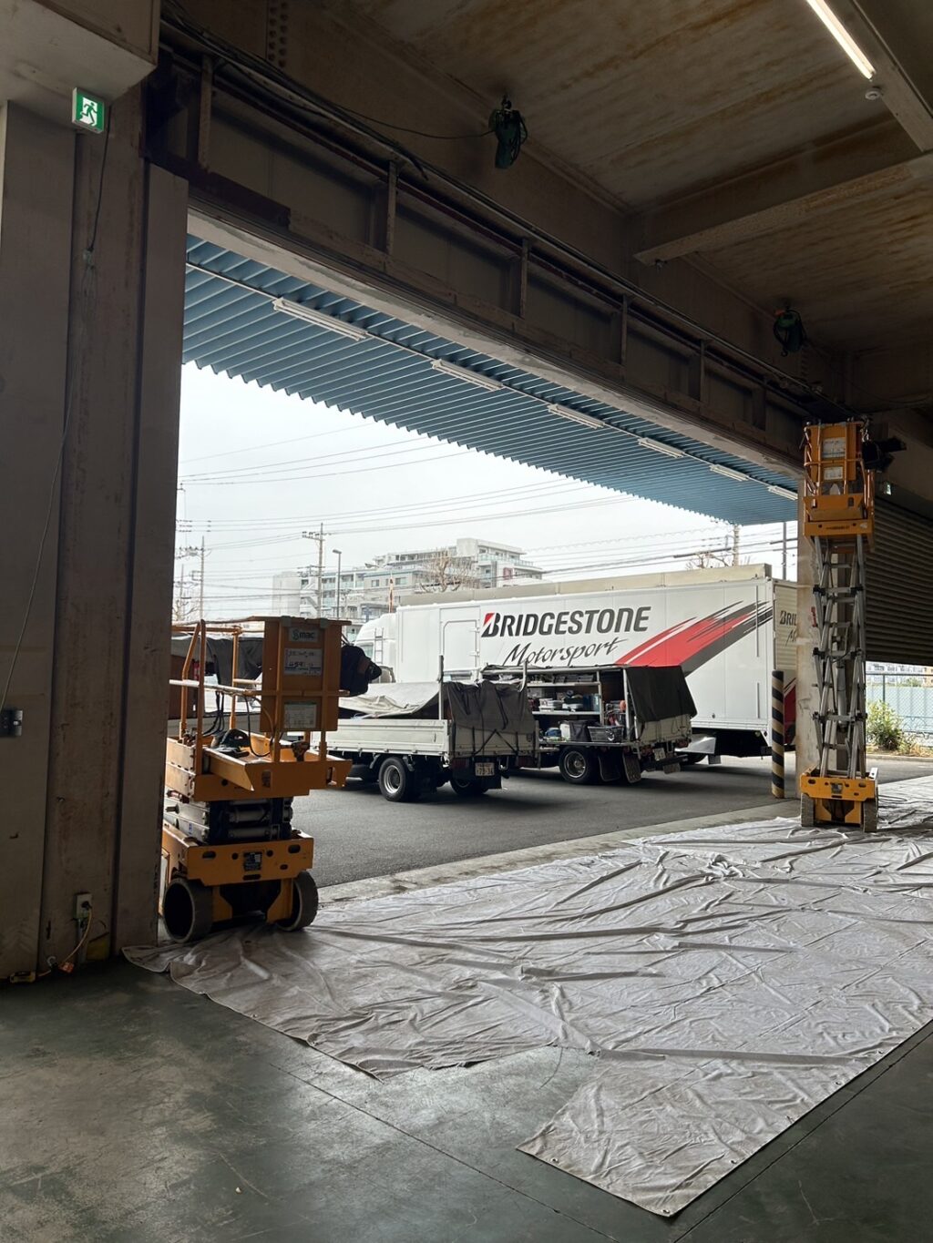 車庫電動シャッター｜老朽化による一式交換工事の修理事例