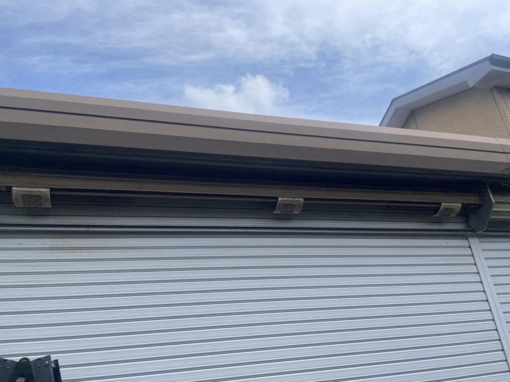 工場用電動シャッター修理完了のご報告の修理事例