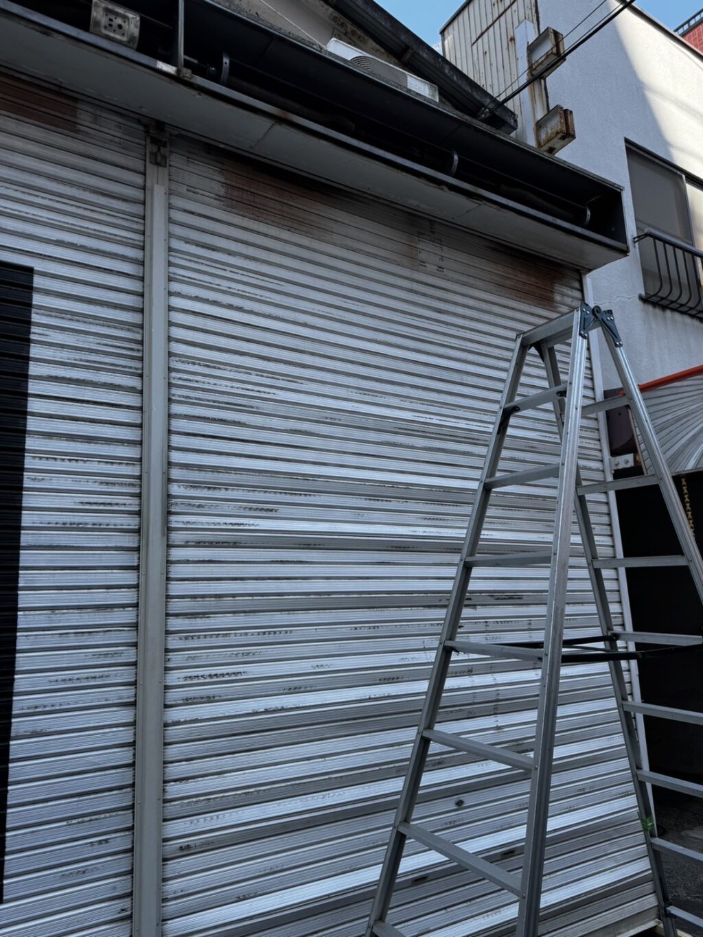 東洋シャッター製倉庫シャッターの修繕対応の修理事例