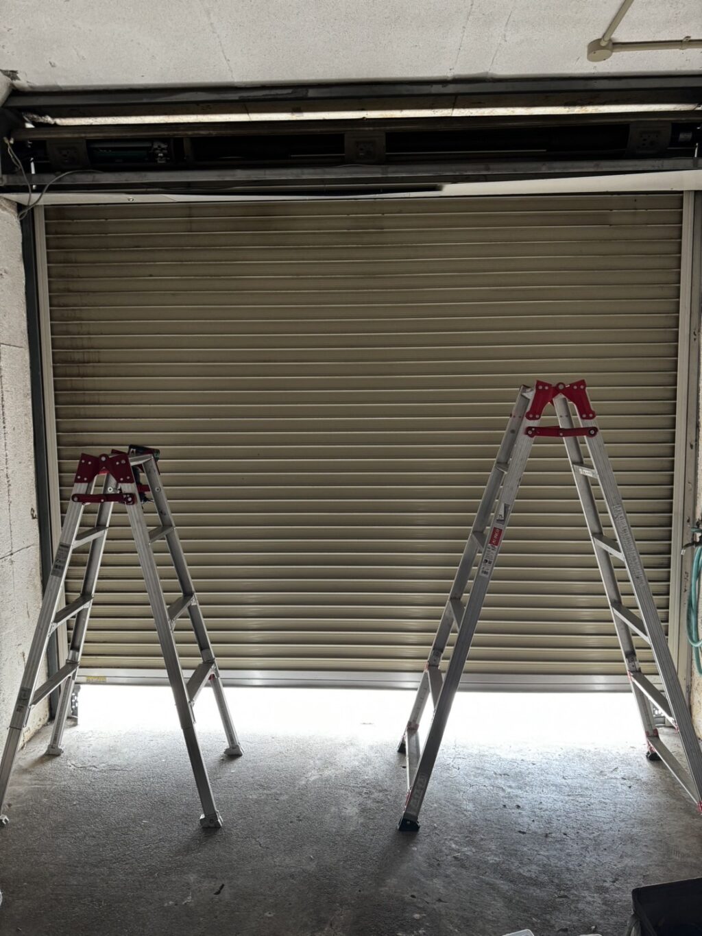 車庫手動シャッターの修理・交換ご依頼の修理事例