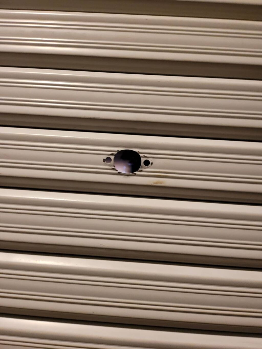 ビルドインガレージ 2連電動シャッター 修理・交換の修理事例