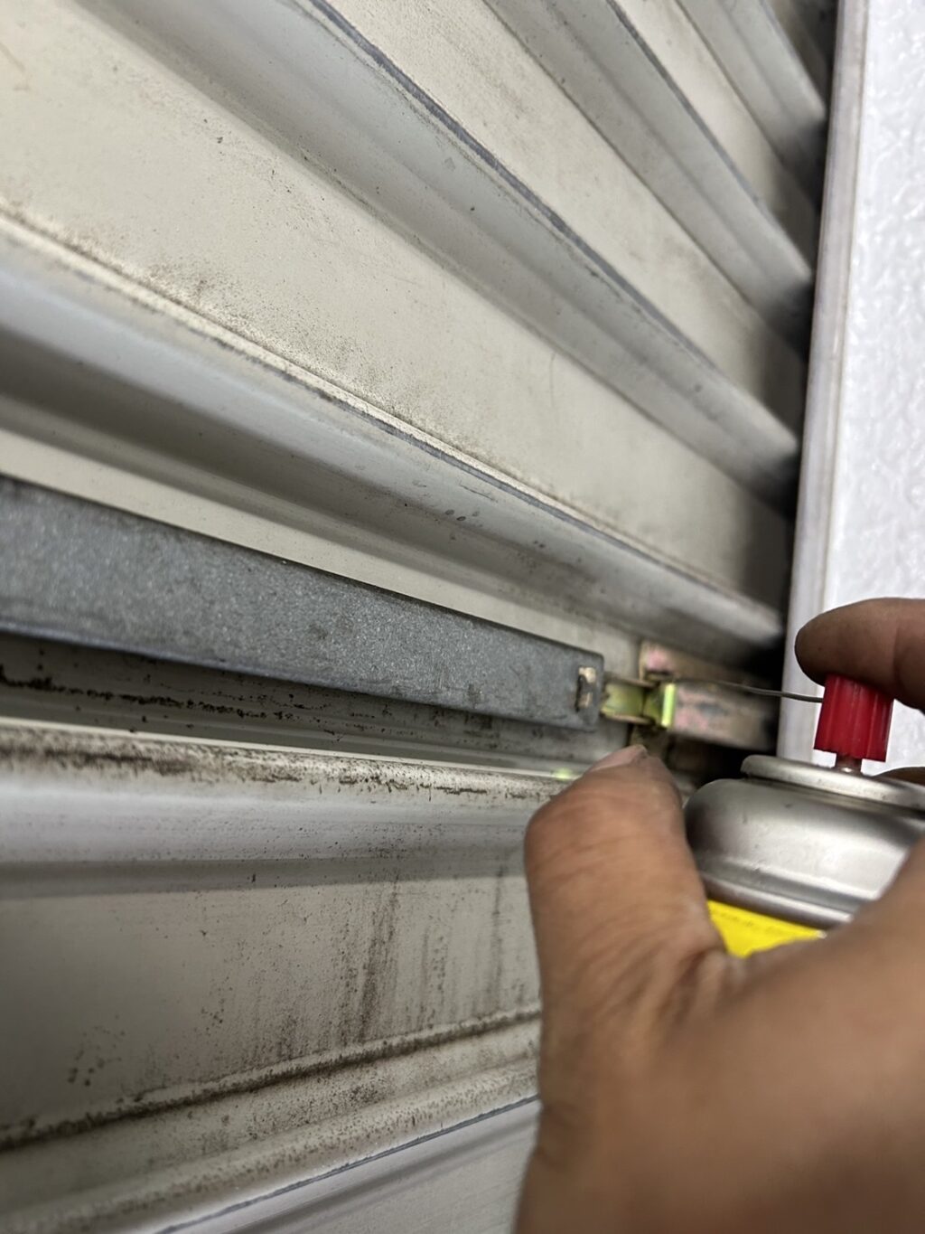 三和製窓シャッターの開錠・鍵調整の修理事例