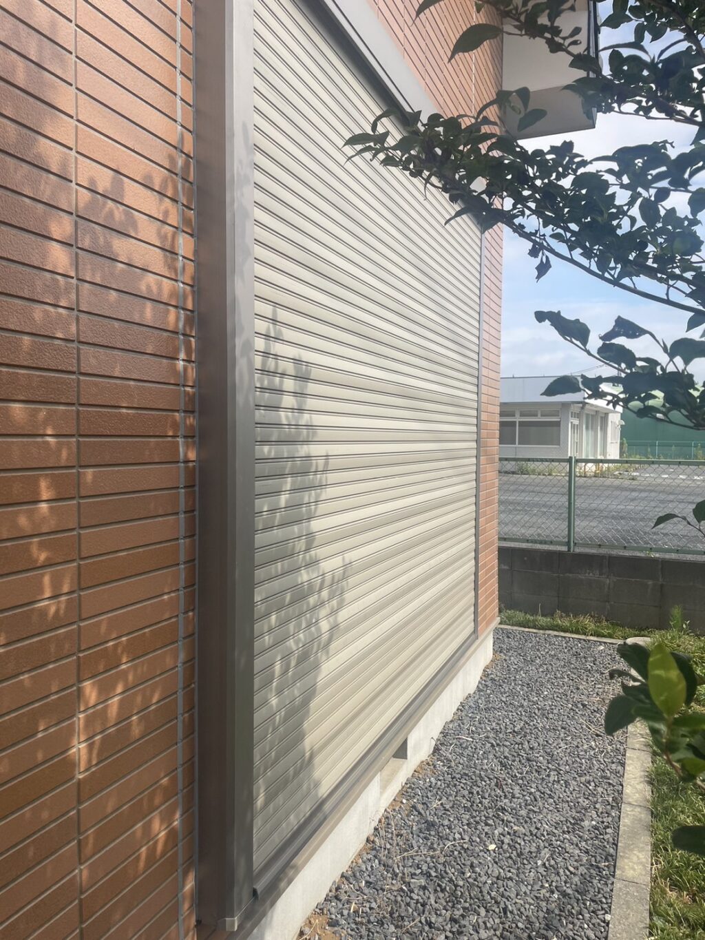 三協アルミ製窓シャッターの開閉機交換の修理事例