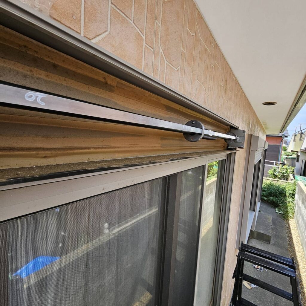 三和製電動シャッターのリミット調整作業の修理事例