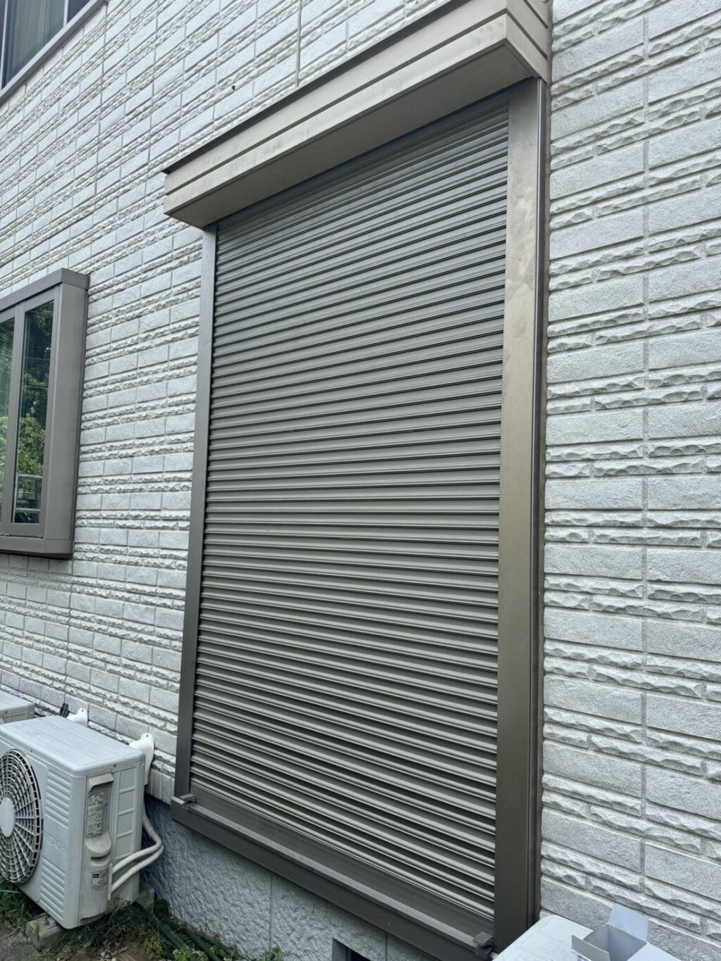 ベランダ電動シャッターの不具合解消（アルラックス製）の修理事例