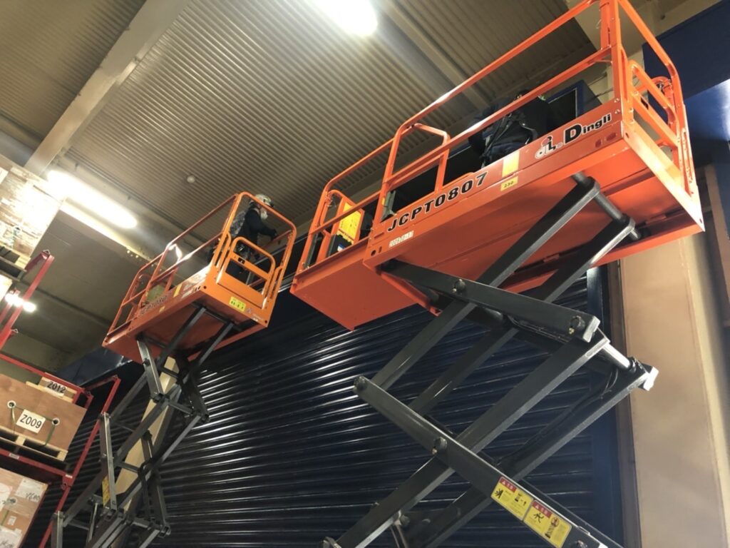 文化製倉庫シャッターの事故修理の修理事例