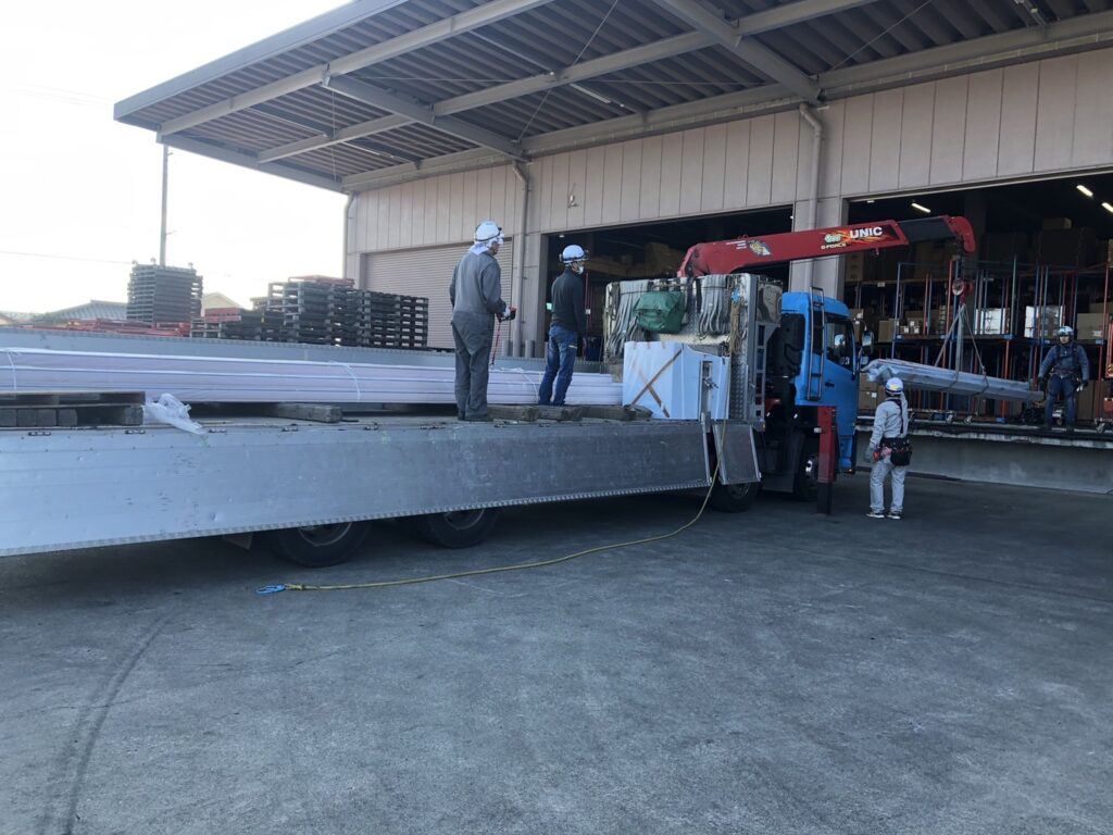 文化製倉庫電動シャッターを新規交換の修理事例