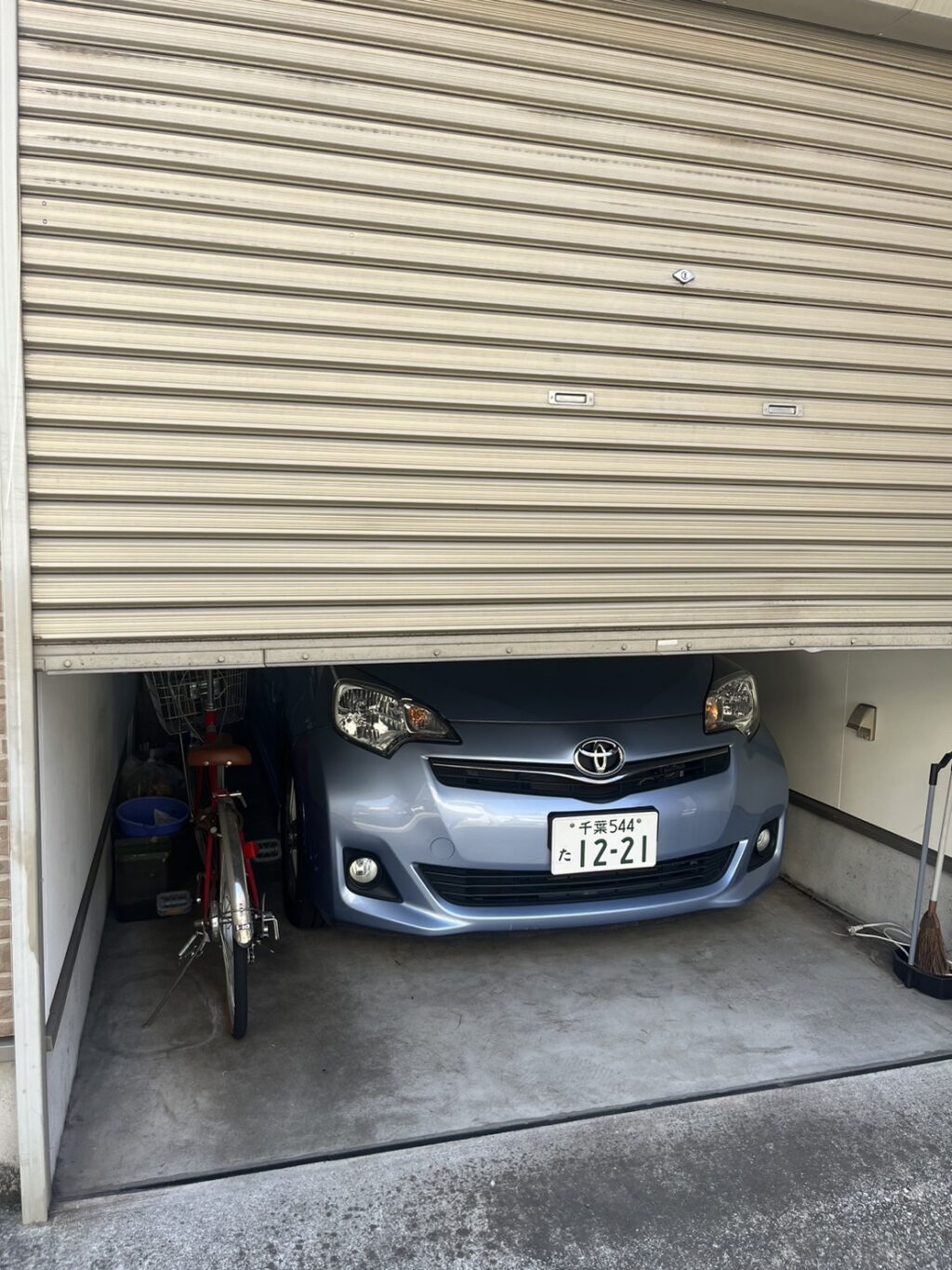 電動車庫シャッターの応急対応の修理事例