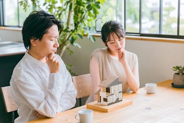 シャッターが重いと感じたら早めに原因を確認して対処しましょう