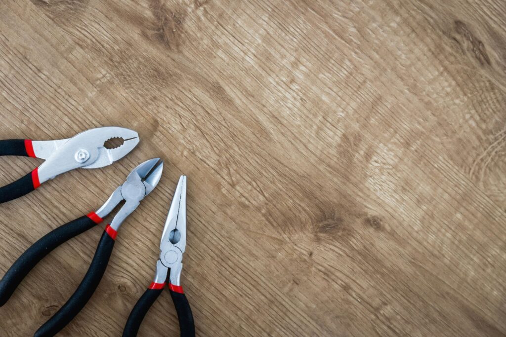 リクシル製シャッターが故障したときに自分でできる3つの対処法